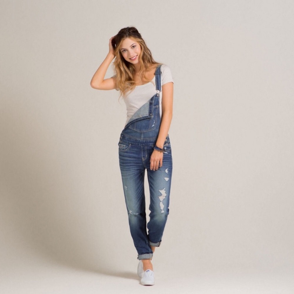 Hollister distressed overalls